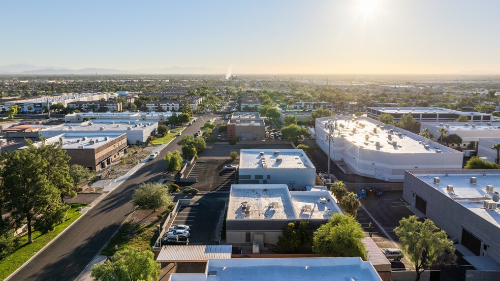 More Photos Of 1655 W Drake Dr, Tempe Warehouse For Sale