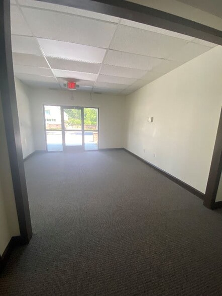 More Photos Of 310 Dick St, Fayetteville Office For Lease