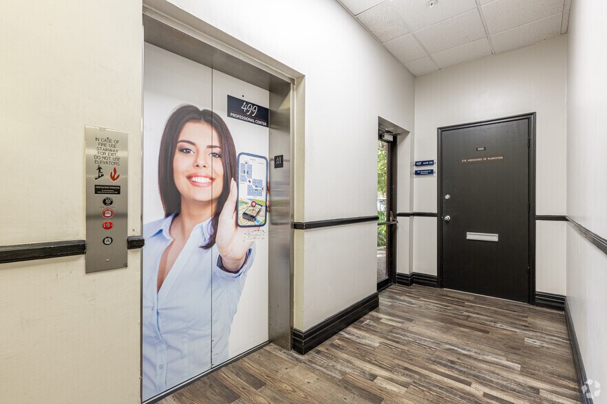 More Photos Of 499 NW 70th Ave, Plantation Office For Lease