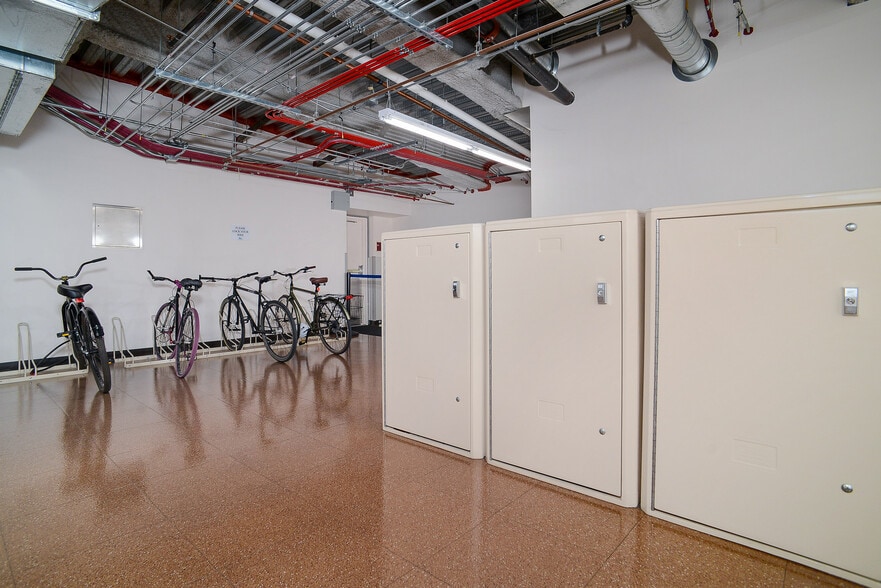 More Photos Of 500 Capitol Mall, Sacramento Office For Sale