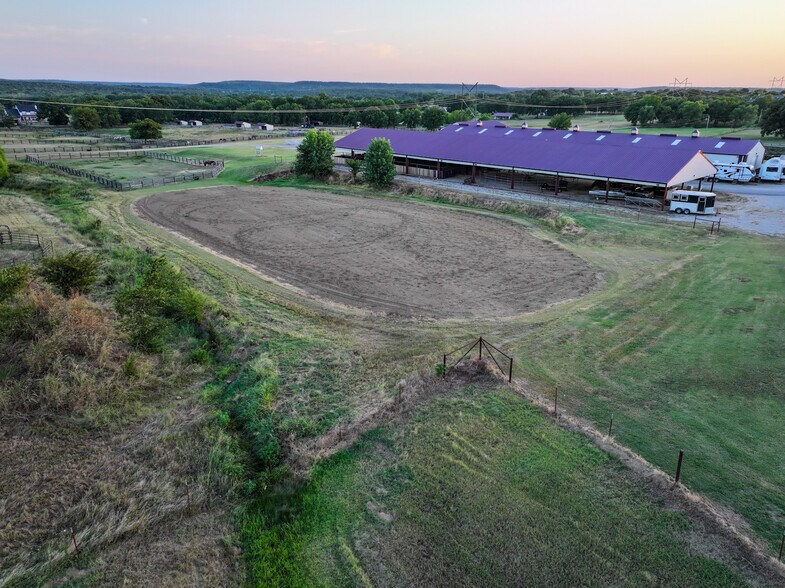 More Photos Of 5871 Roper Rd, Sperry Land For Sale