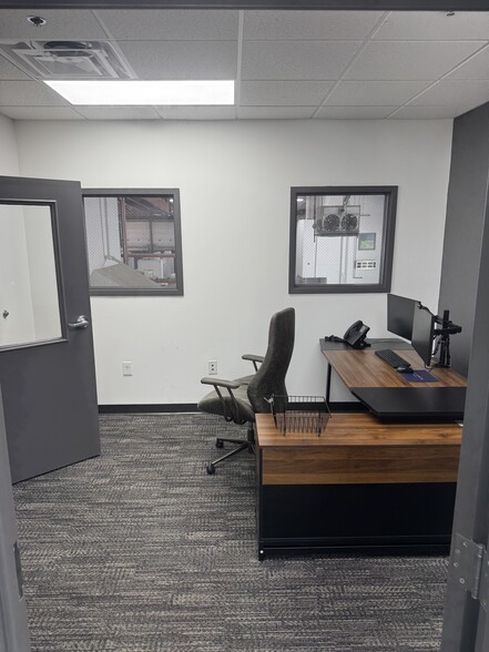 More Photos Of 190 Westridge Industrial Blvd, McDonough Distribution For Lease
