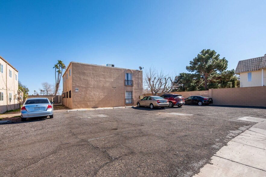 3366 Sylvia St, Las Vegas, NV 89121 Apartments For Sale