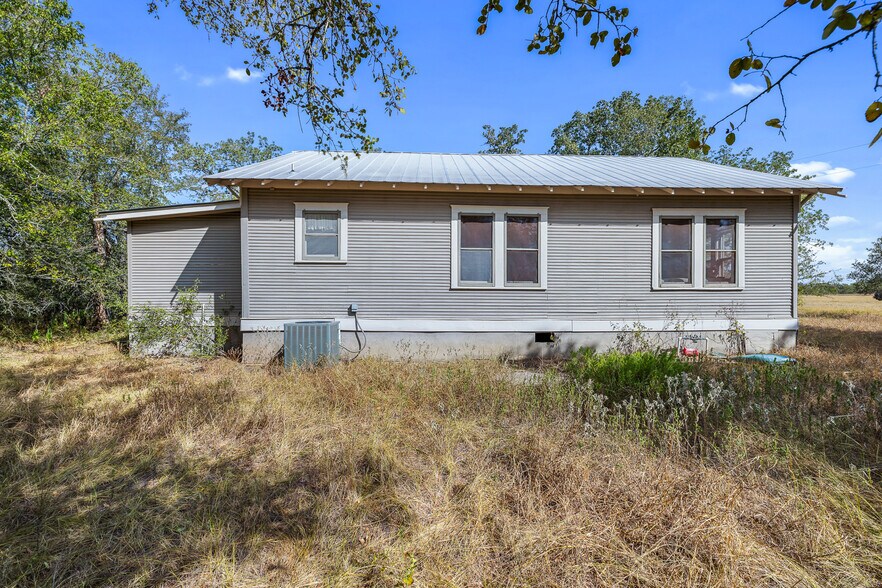 More Photos Of 11915 FM 86, Lockhart Land For Sale