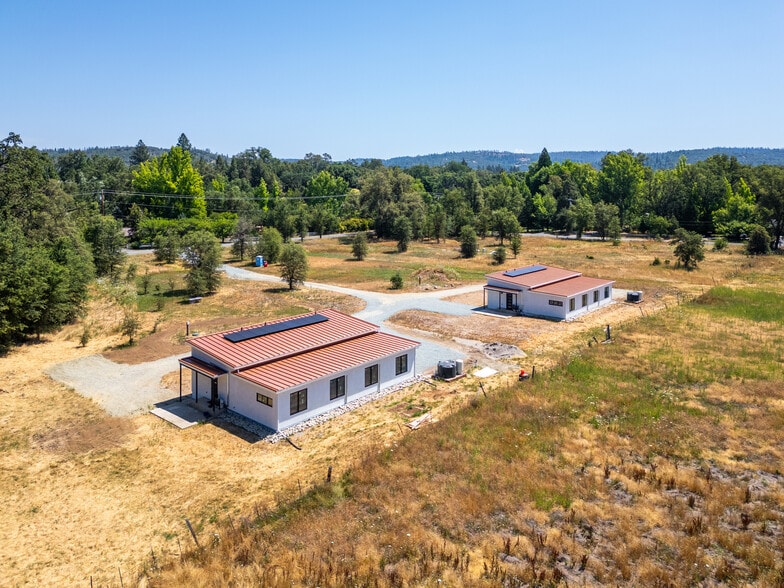 More Photos Of 18093 Lasso Loop, Penn Valley Apartments For Sale