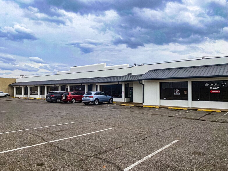 More Photos Of 8014 N Western Ave, Oklahoma City Freestanding For Lease