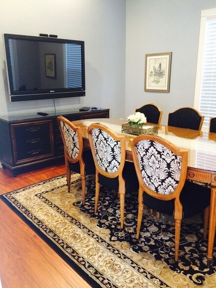 More Photos Of 8330 Brentwood Blvd, Brentwood Medical For Lease