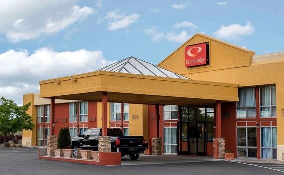 Primary Photo Of 751 Horizon Dr, Grand Junction Hotel For Sale