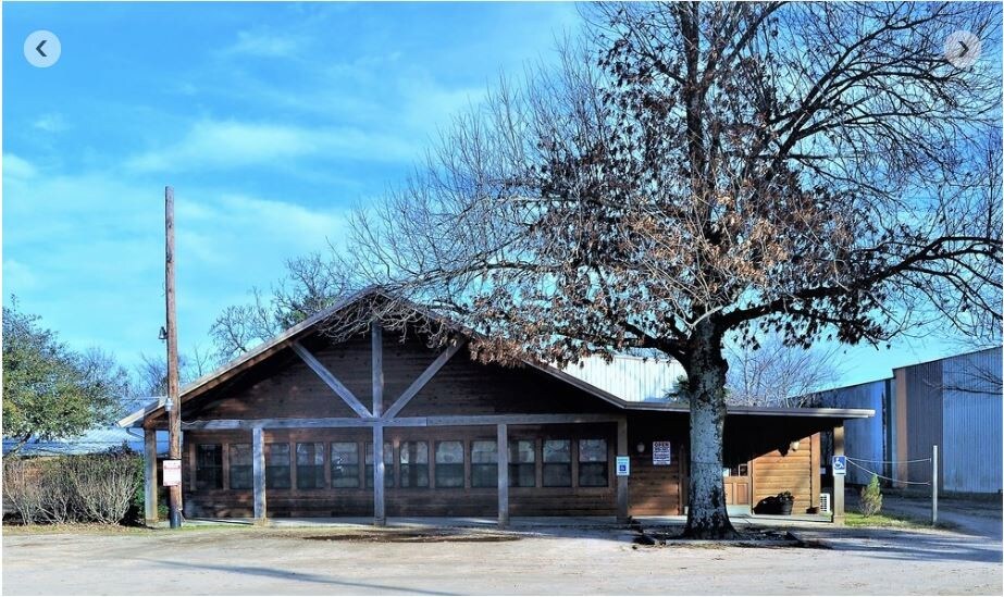 Primary Photo Of 9786 US Highway 271, Powderly Restaurant For Sale