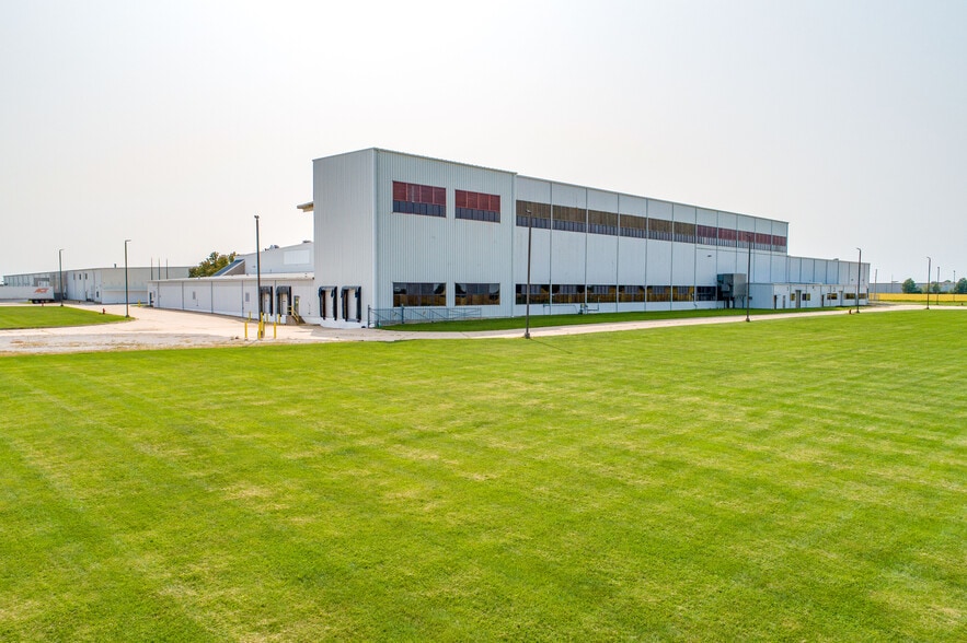 More Photos Of 5701 E 54 Hwy, Mexico Warehouse For Sale