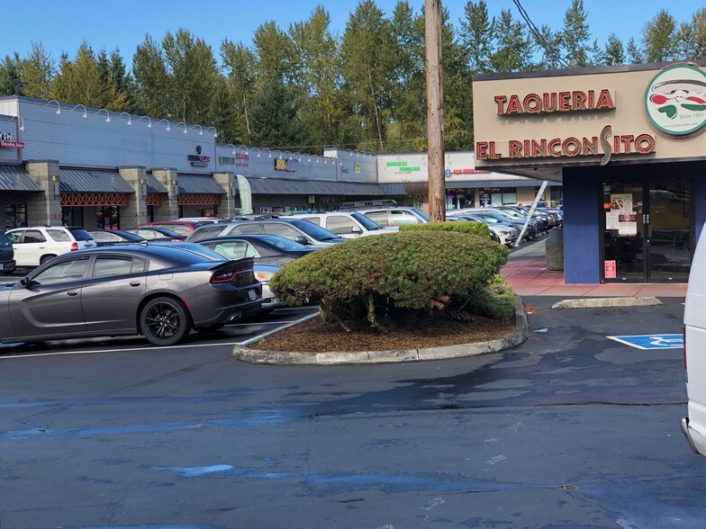 More Photos Of 607 SE Everett Mall Way, Everett General Retail For Lease