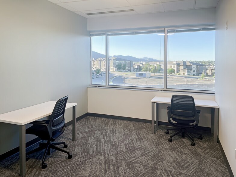 More Photos Of 10901 W Toller Dr, Littleton Coworking Space