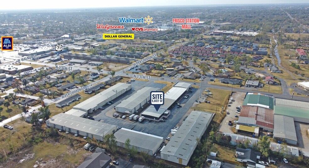 More Photos Of 555-559 N 13th St, Rogers Warehouse For Lease