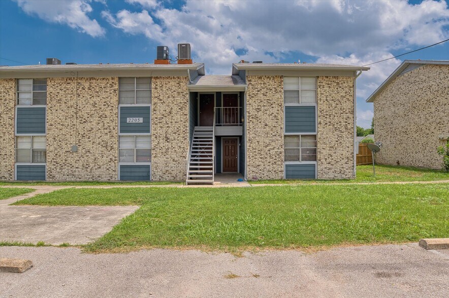 More Photos Of 2203 Jennifer dr, Killeen Apartments For Sale