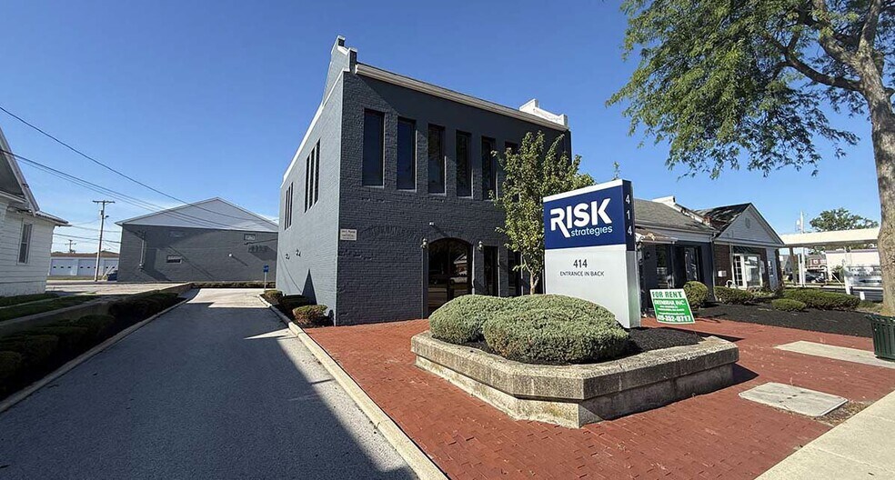 More Photos Of 414 E Wooster St, Bowling Green Office For Lease