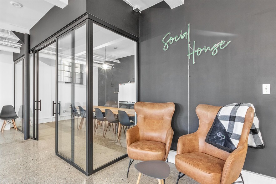 More Photos Of 4401-4417 2nd Ave, Detroit Apartments For Lease