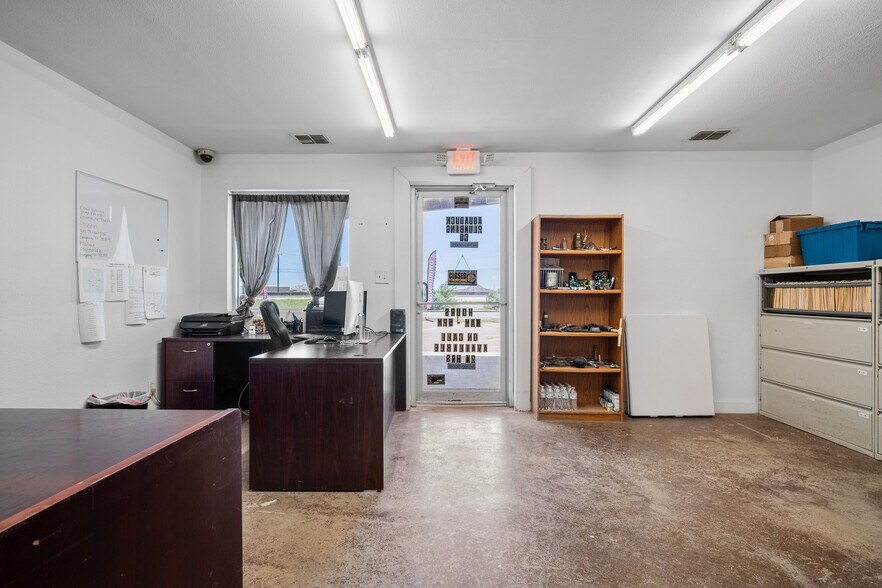 More Photos Of 341 TX Highway 35 Hwy, Gregory Light Distribution For Sale