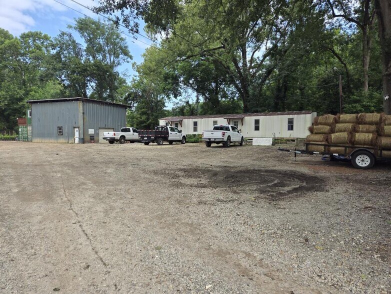 More Photos Of 1100 Dalon NE Rd, Atlanta Land For Lease