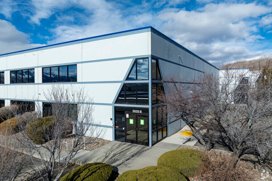 Primary Photo Of 3535 Arrowhead Dr, Carson City Manufacturing For Lease