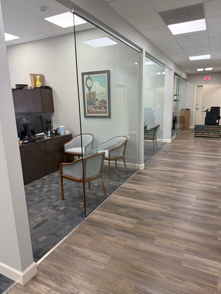 More Photos Of 6683 Reese Rd, Memphis Showroom For Sale