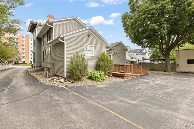 More Photos Of 222 E Maumee St, Adrian Office Residential For Sale