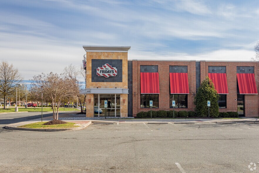 More Photos Of 4459 S Laburnum Ave, Richmond Restaurant For Lease