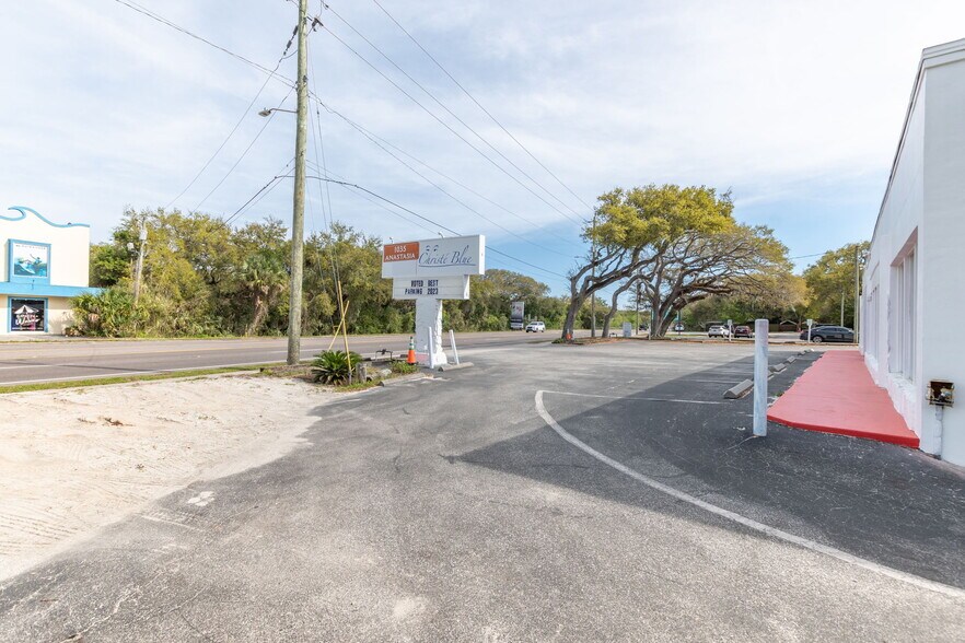 More Photos Of 1035 Anastasia Blvd, Saint Augustine Restaurant For Sale