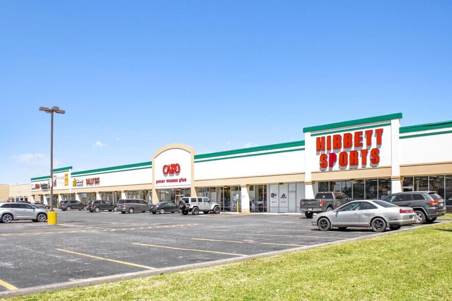 More Photos Of 1002 Jefferson Terrace Blvd, New Iberia Unknown For Lease