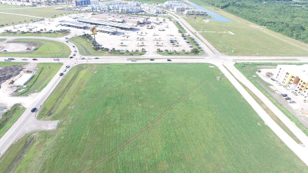 More Photos Of NWC I-45 & Holland Rd, Texas City Land For Sale