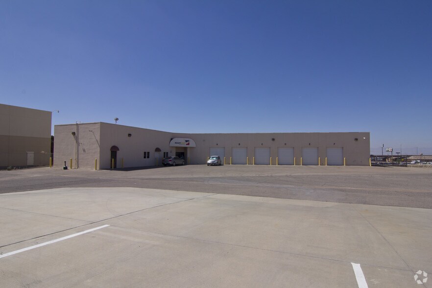 More Photos Of 12100 Esther Lama Dr, El Paso Warehouse For Sale