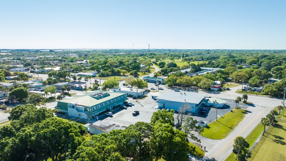 More Photos Of 1615 14th Ave, Vero Beach Medical For Sale