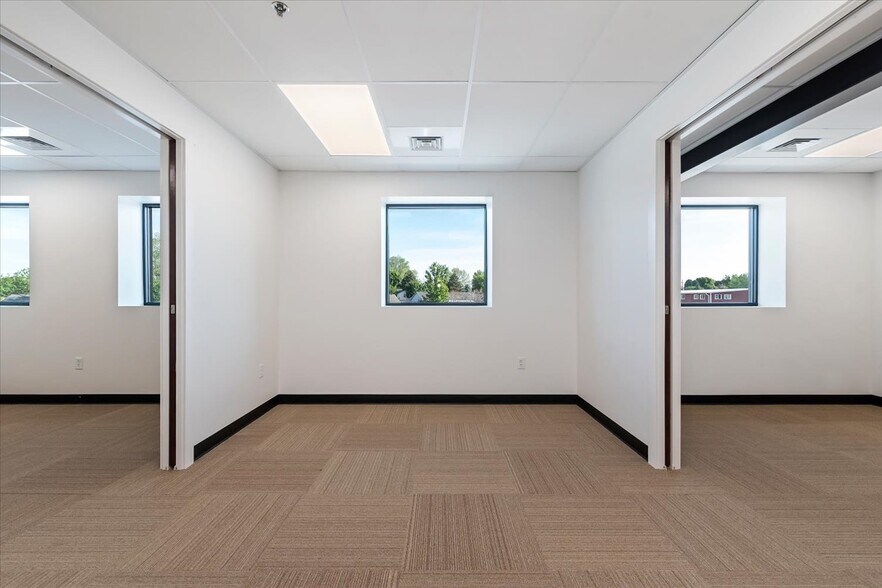 More Photos Of 2945 Badger Dr, Nampa Flex For Lease