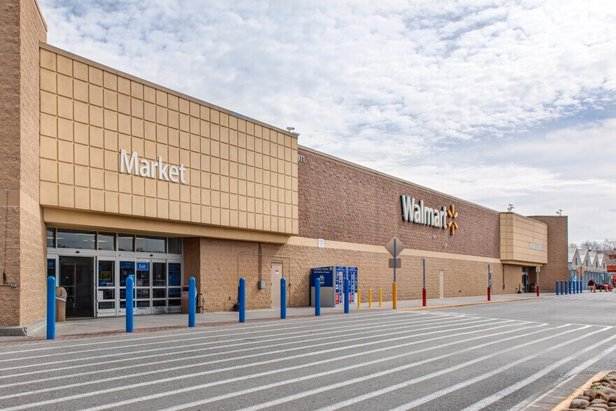 More Photos Of 911 Highway 321 N, Lenoir City Unknown For Lease