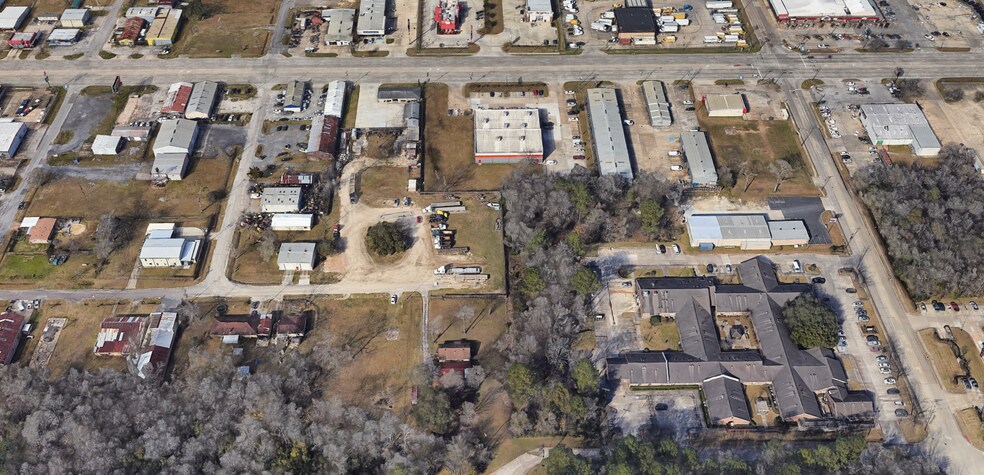 More Photos Of 4750 & 4755 BELMONT, Beaumont Land For Lease