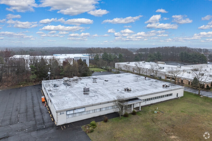 More Photos Of 371 Essex Rd, Tinton Falls Warehouse For Sale