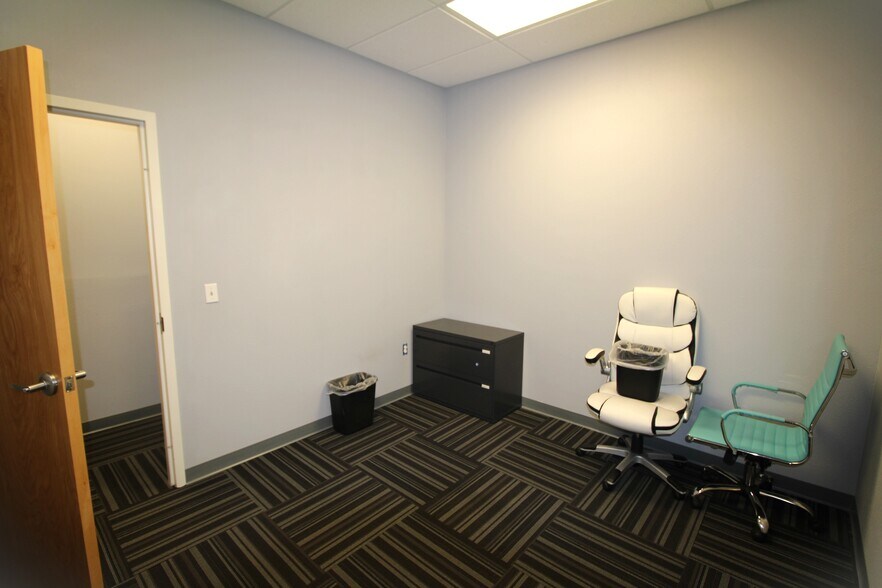 More Photos Of 3180 Curlew Rd, Oldsmar Medical For Lease