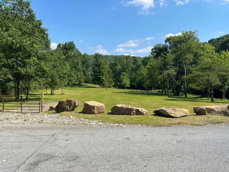 More Photos Of 170 Renfrew Rd, Renfrew Land For Sale