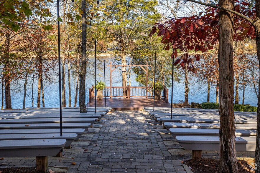 More Photos Of 9133 Hunter Valley Ln, Knoxville Sports And Entertainment For Sale