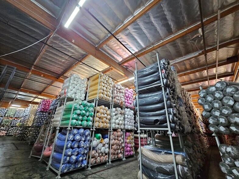 More Photos Of 4121 S Alameda St, Los Angeles Warehouse For Lease