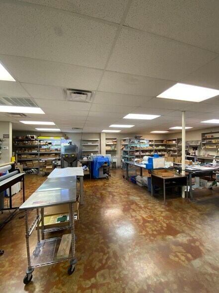 More Photos Of 26019 Interstate 45, Spring Freestanding For Sale