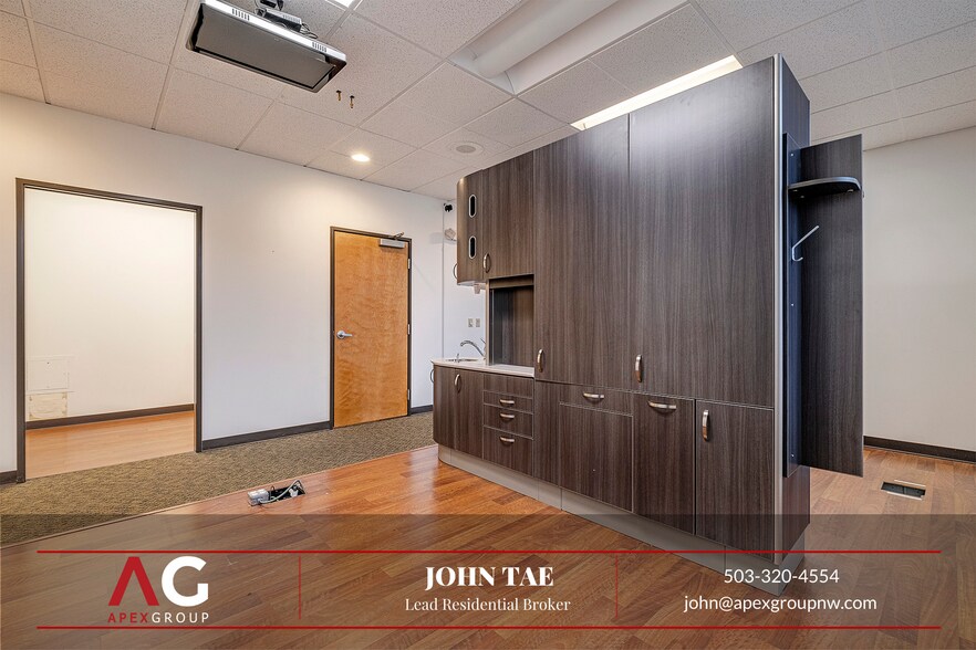 More Photos Of 1791 NW 173rd Ave, Beaverton Office For Sale