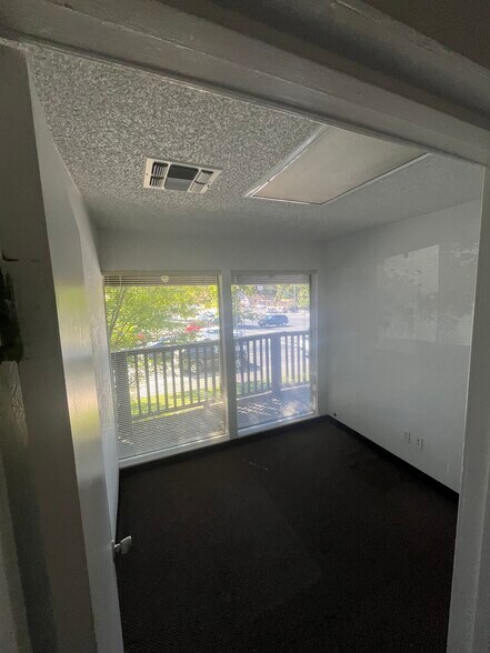 More Photos Of 7932 Sunset Ave, Fair Oaks Office Residential For Lease