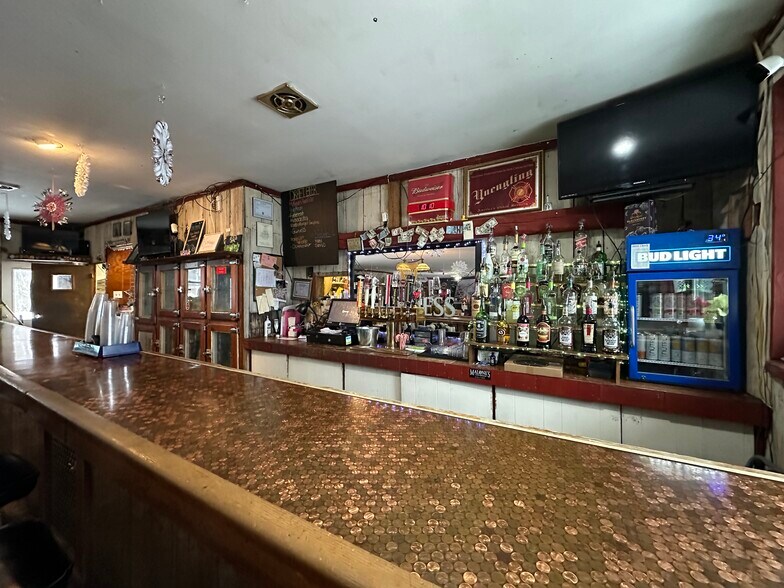 More Photos Of 271 Barker Rd, Oswego Restaurant For Sale