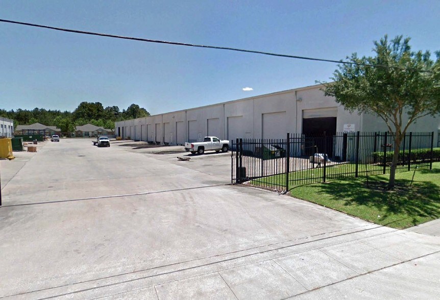 More Photos Of 5210-5244 N Sam Houston Pky E, Houston Unknown For Lease