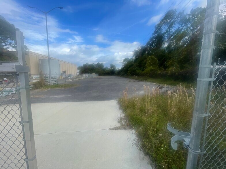 More Photos Of 1750 Dobbs Rd, Saint Augustine Land For Lease