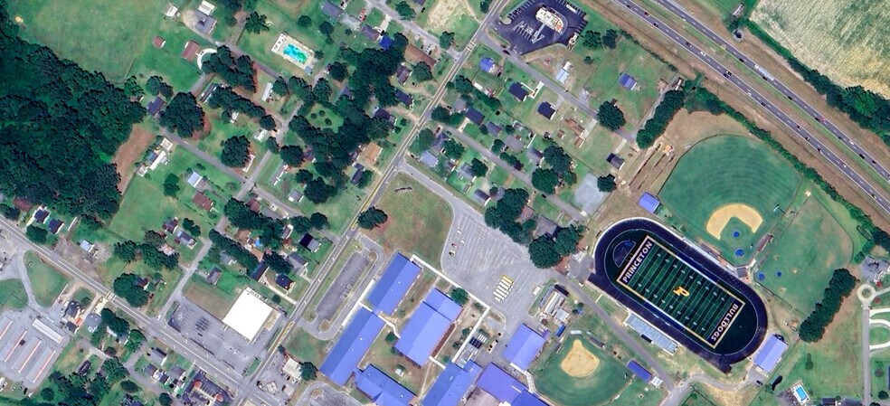 More Photos Of 202 Doctor Donnie H Jones Jr Blvd W, Princeton Supermarket For Lease