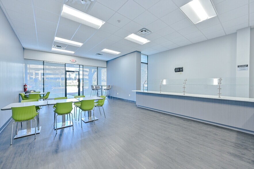 More Photos Of 3100 Breckinridge Blvd, Duluth Unknown For Lease