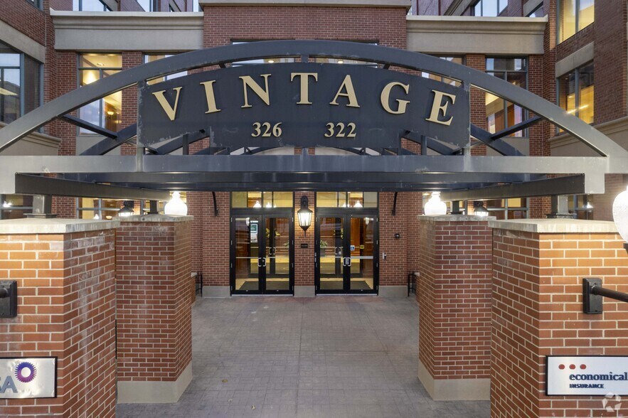 More Photos Of 396 11th Ave SW, Calgary Office For Sale