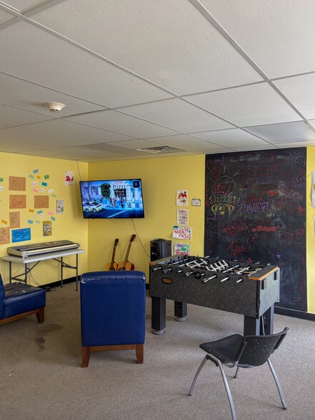 More Photos Of 120 Webster St, Pawtucket Manufacturing For Sale