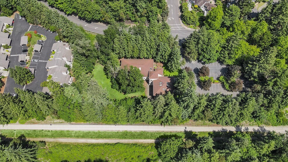 More Photos Of 3805 108th Ave NE, Bellevue Office For Sale